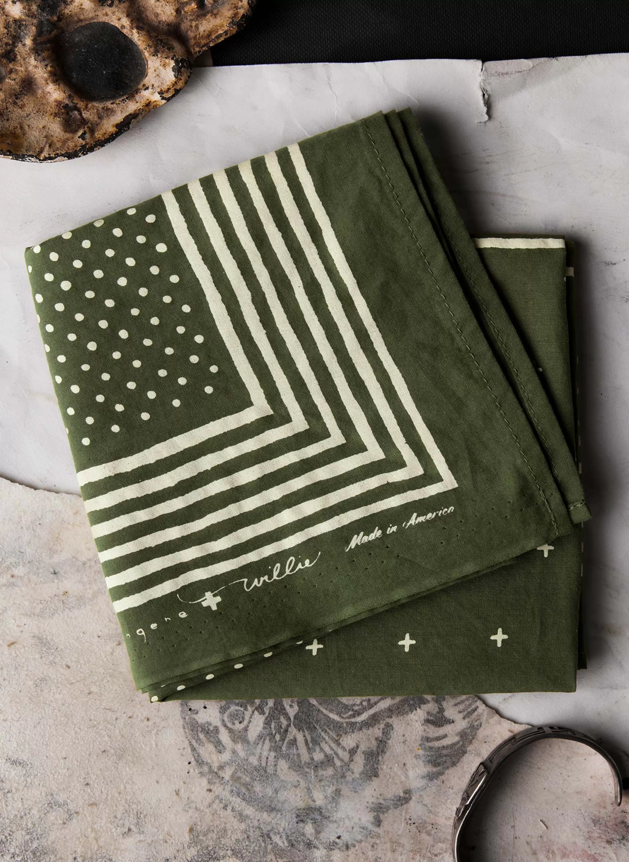 imogene + willie I+w Vintage Olive Bandana V2 Fashion