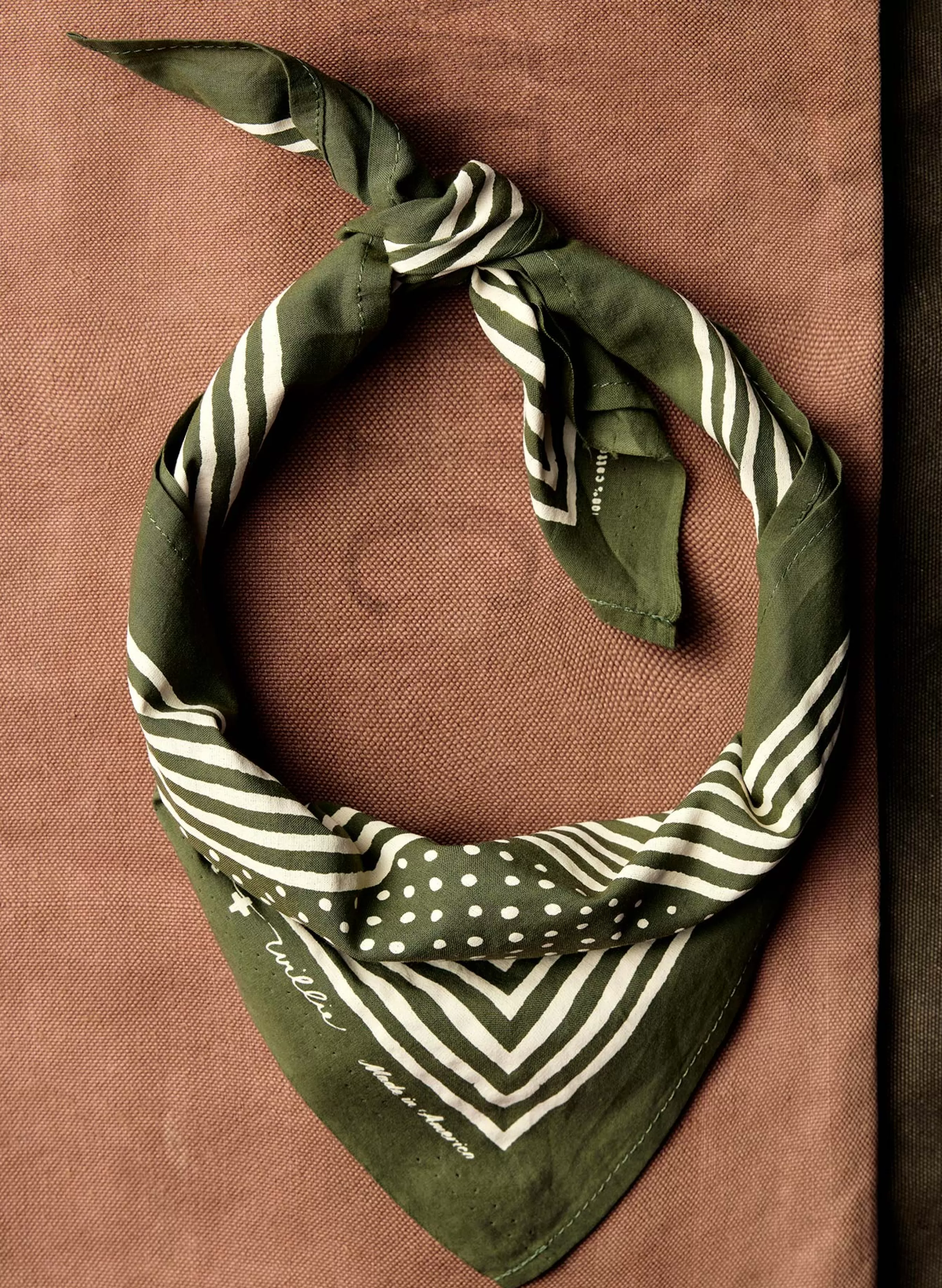 imogene + willie I+w Vintage Olive Bandana V2 Fashion