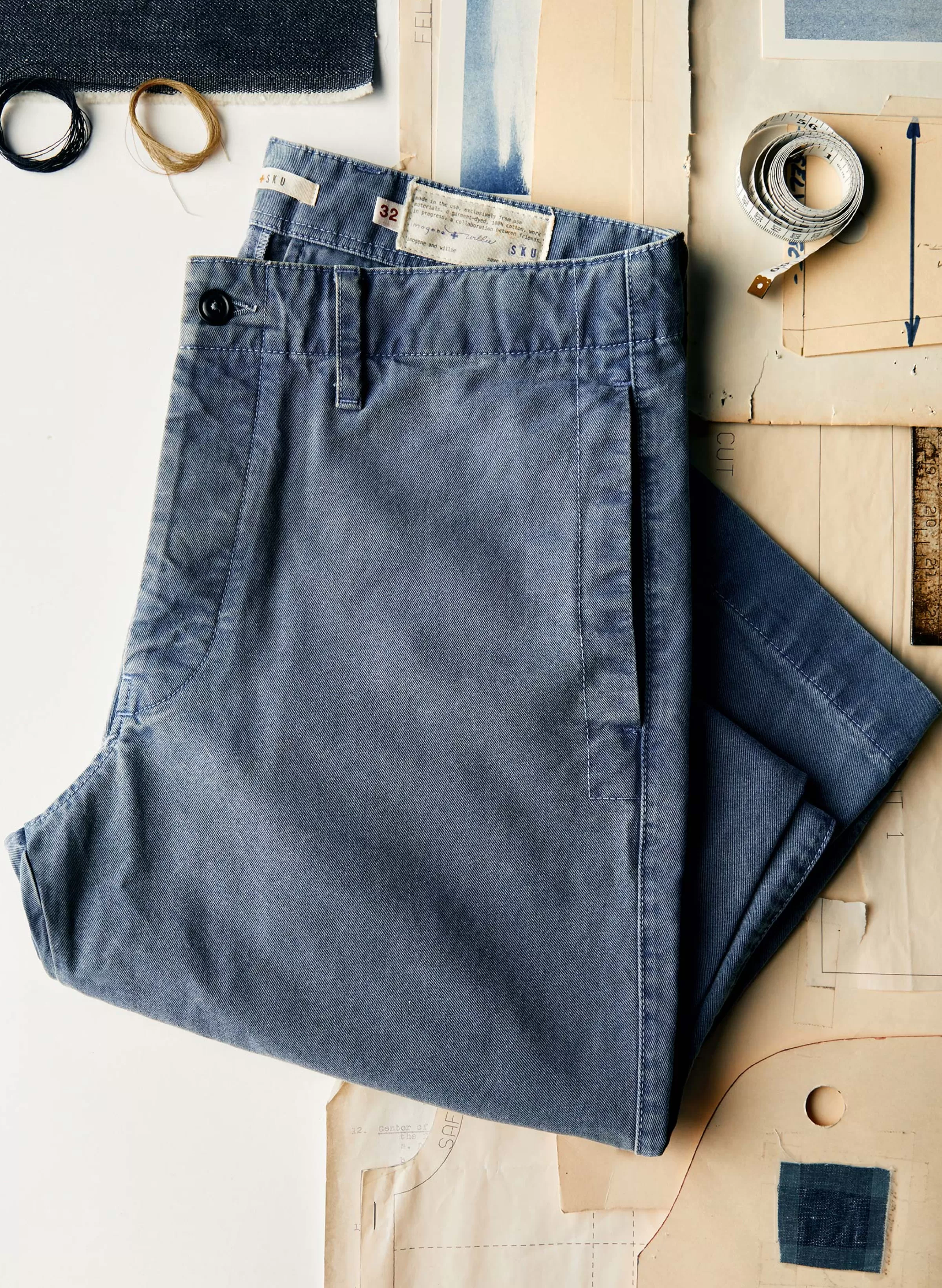 imogene + willie The All American Chino In Faded Blue Best Sale