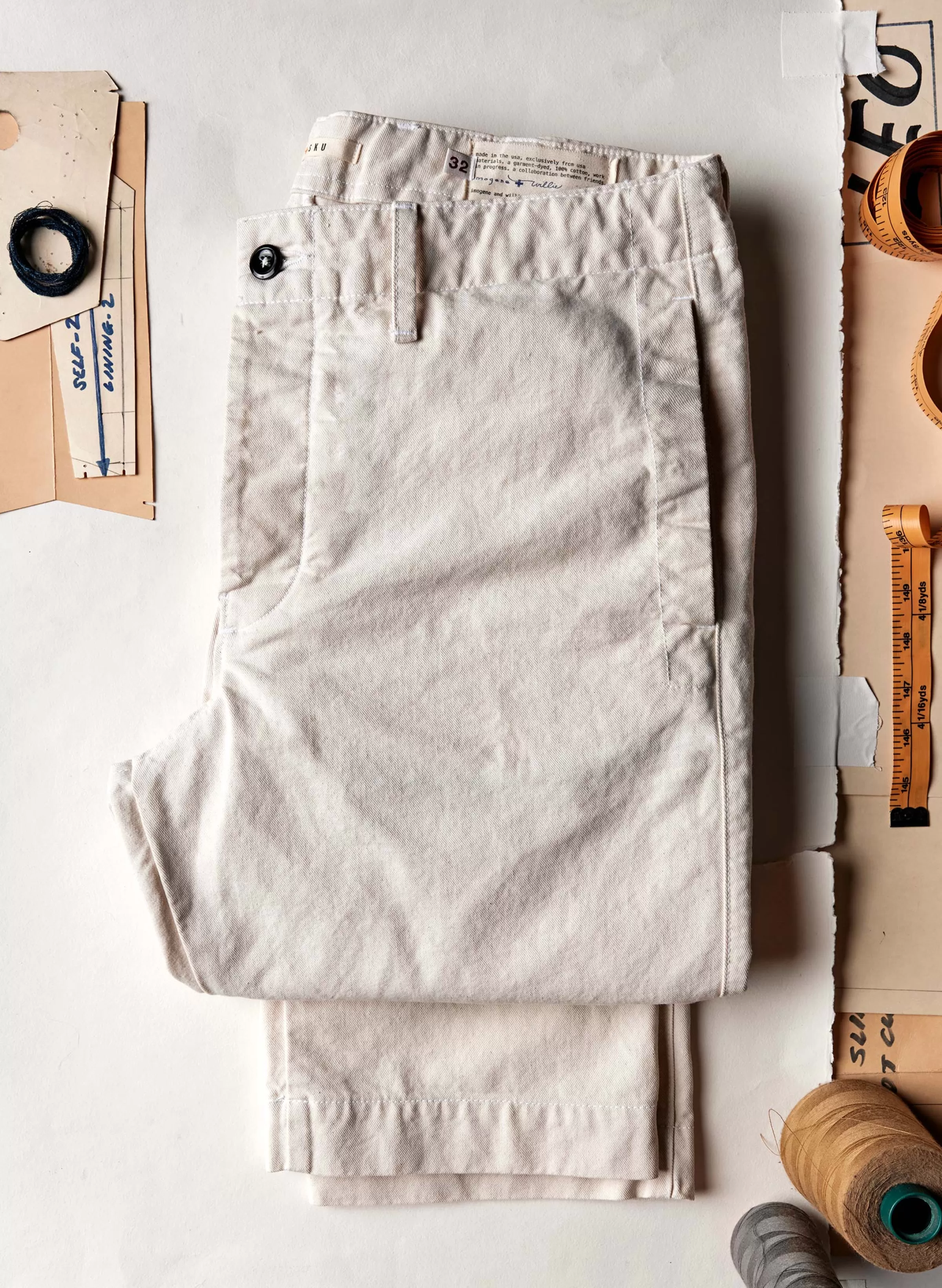 imogene + willie The All American Chino In Natural Hot