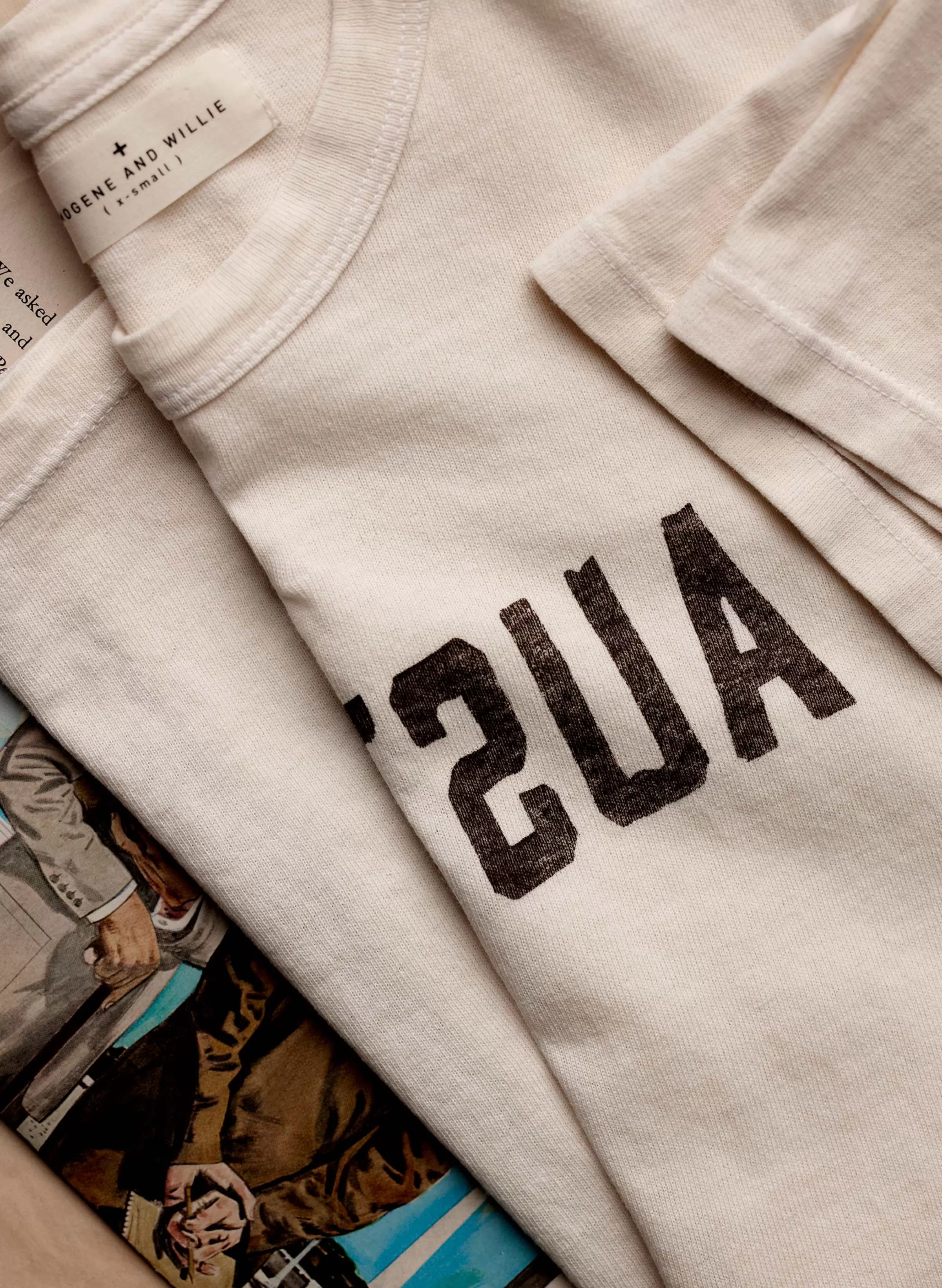 imogene + willie The "austin" Tee In Vintage White Fashion