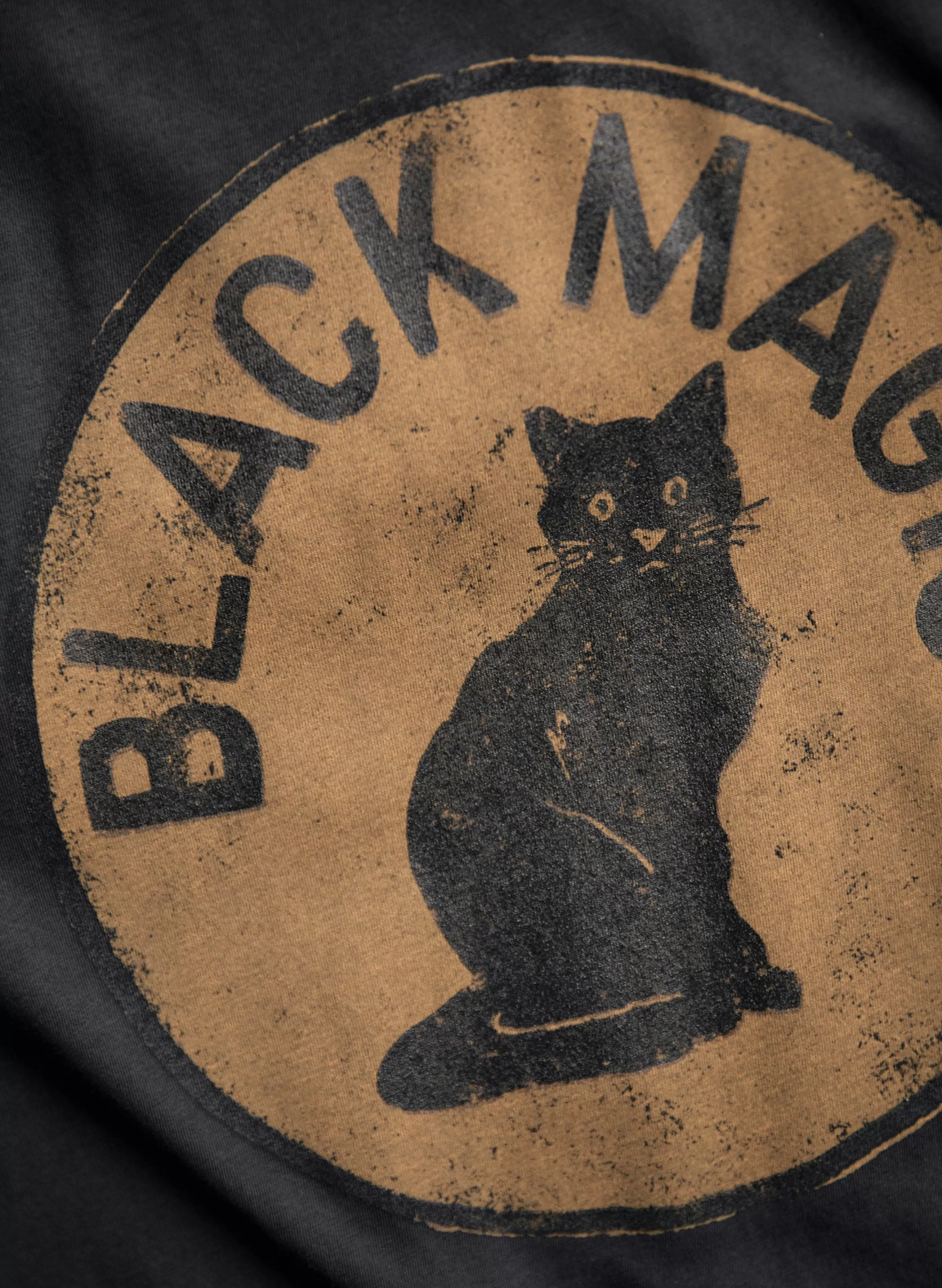 imogene + willie The "black Magic" Tee New