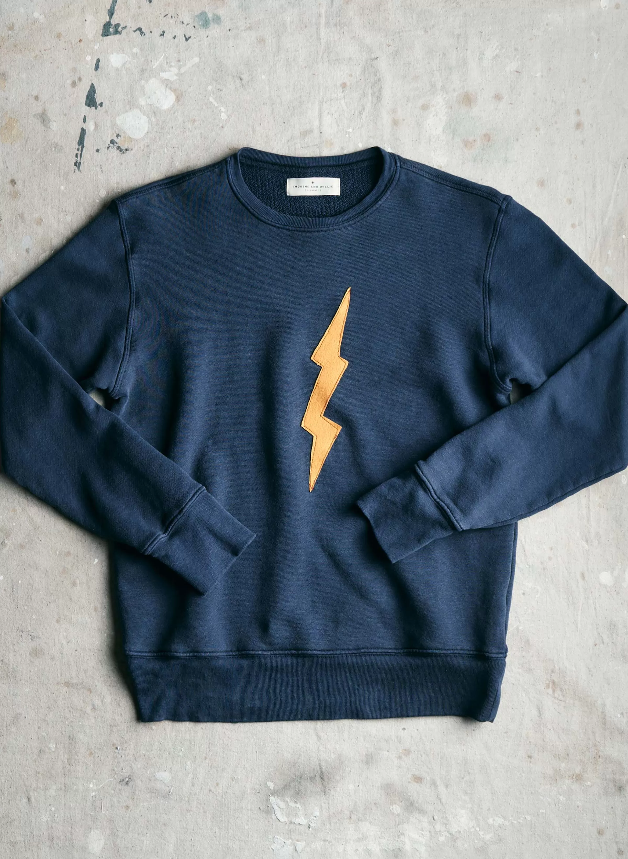 imogene + willie The "bolt" Sweatshirt In Faded Navy Shop