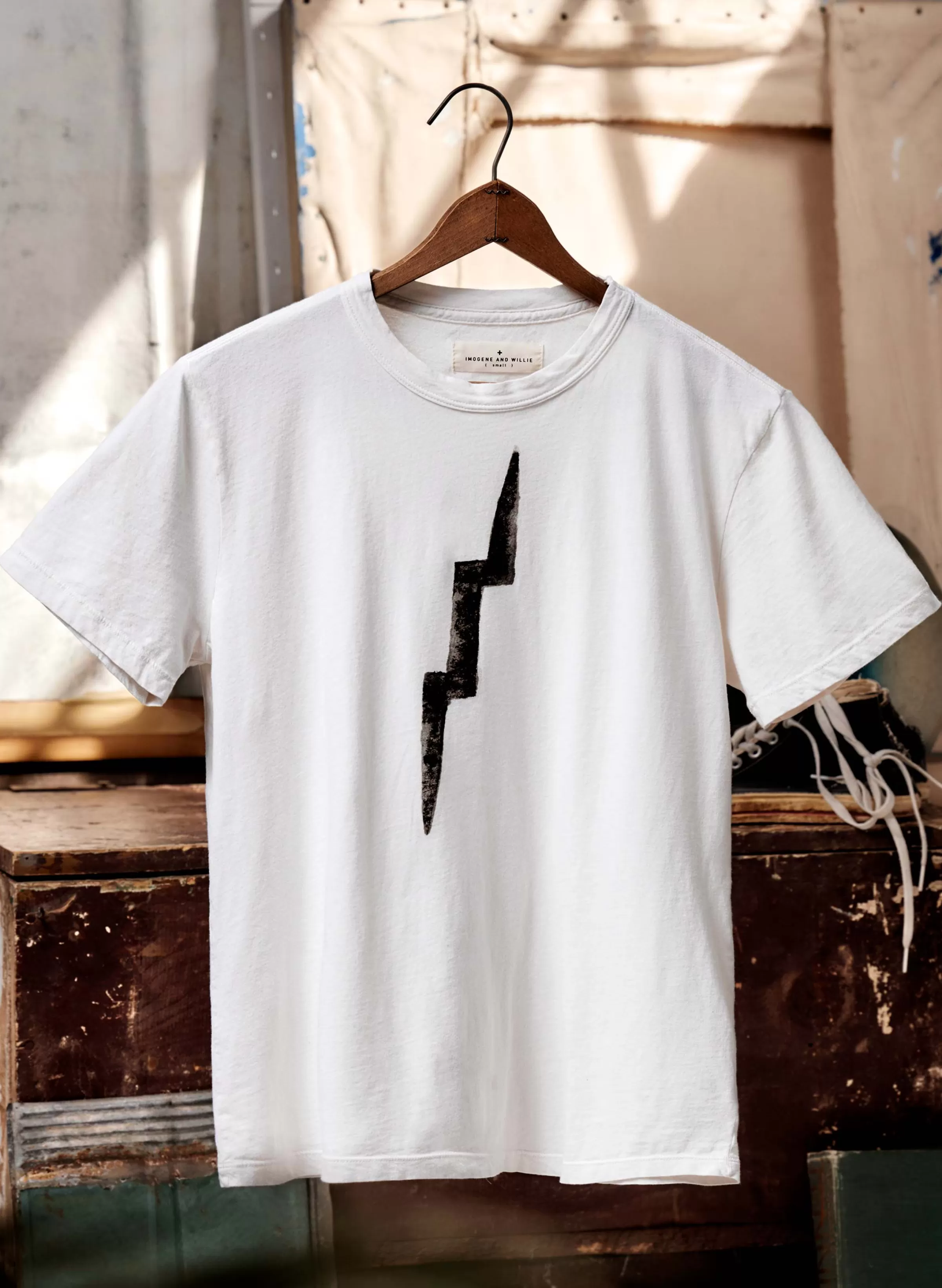 imogene + willie The "bolt" Tee In Vintage White Best