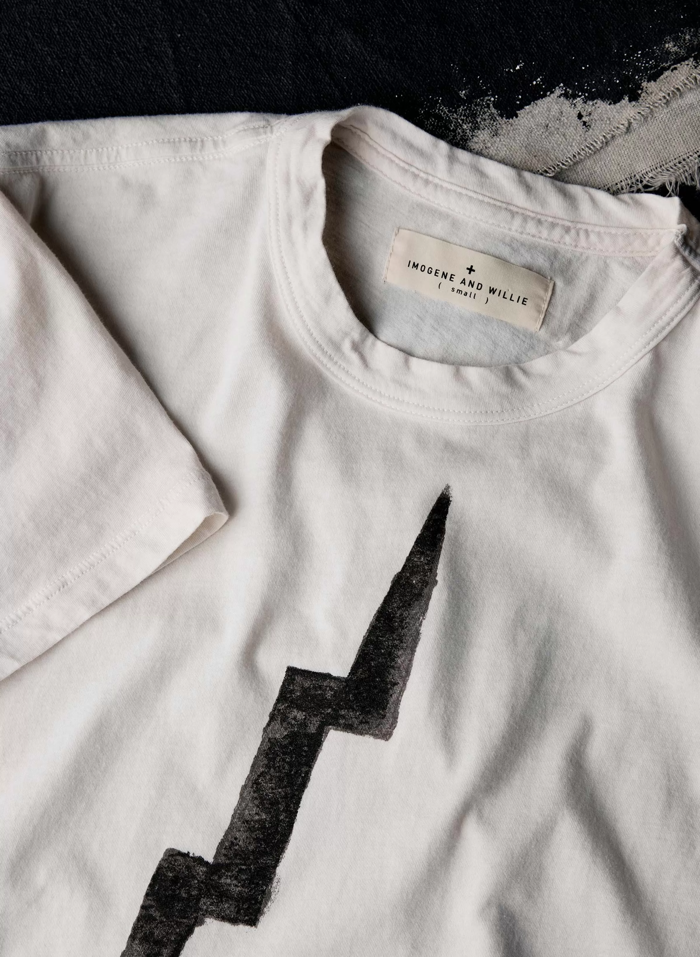 imogene + willie The "bolt" Tee In Vintage White Best