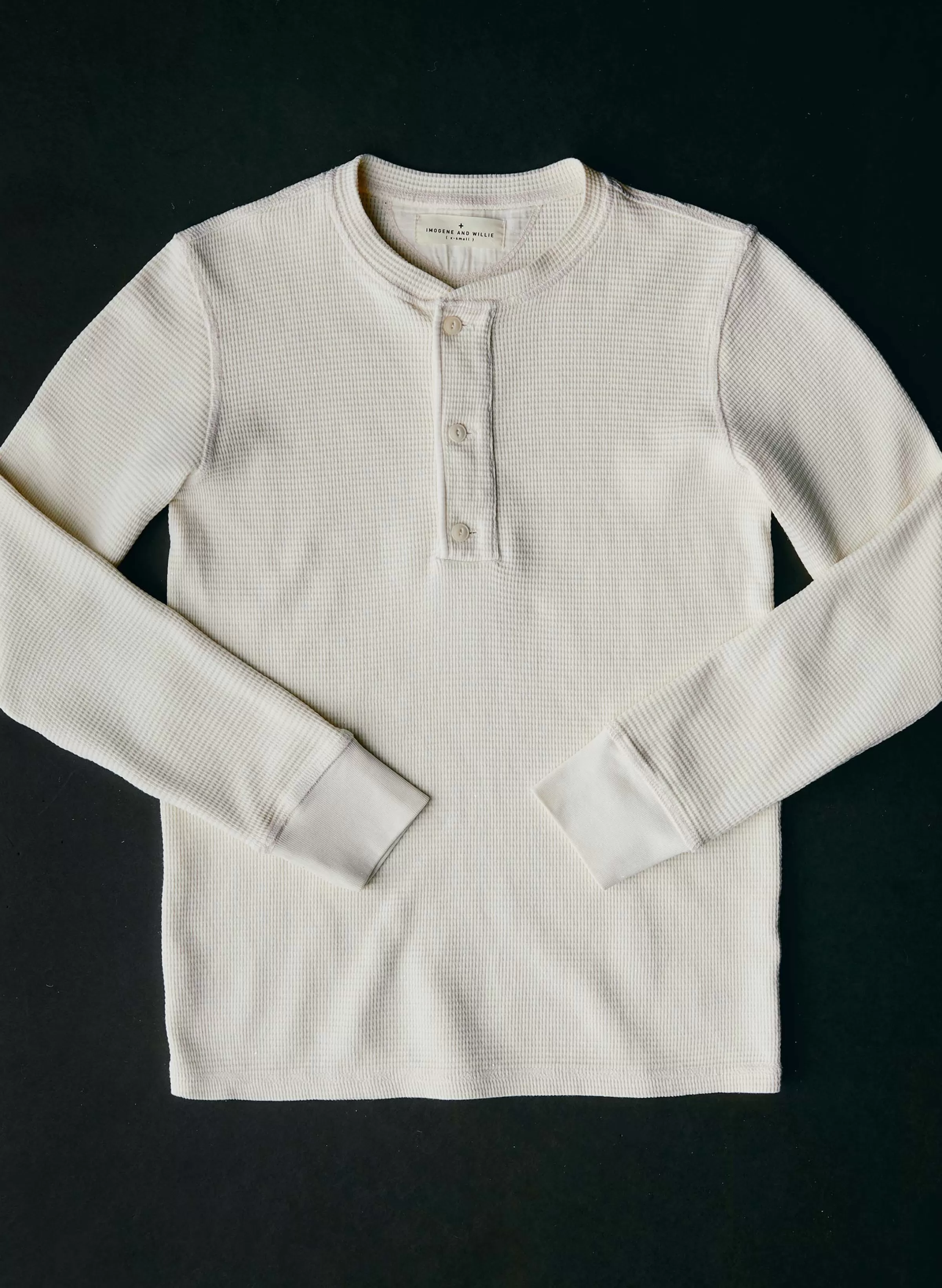 imogene + willie The Knit Waffle Henley In Vintage White Cheap