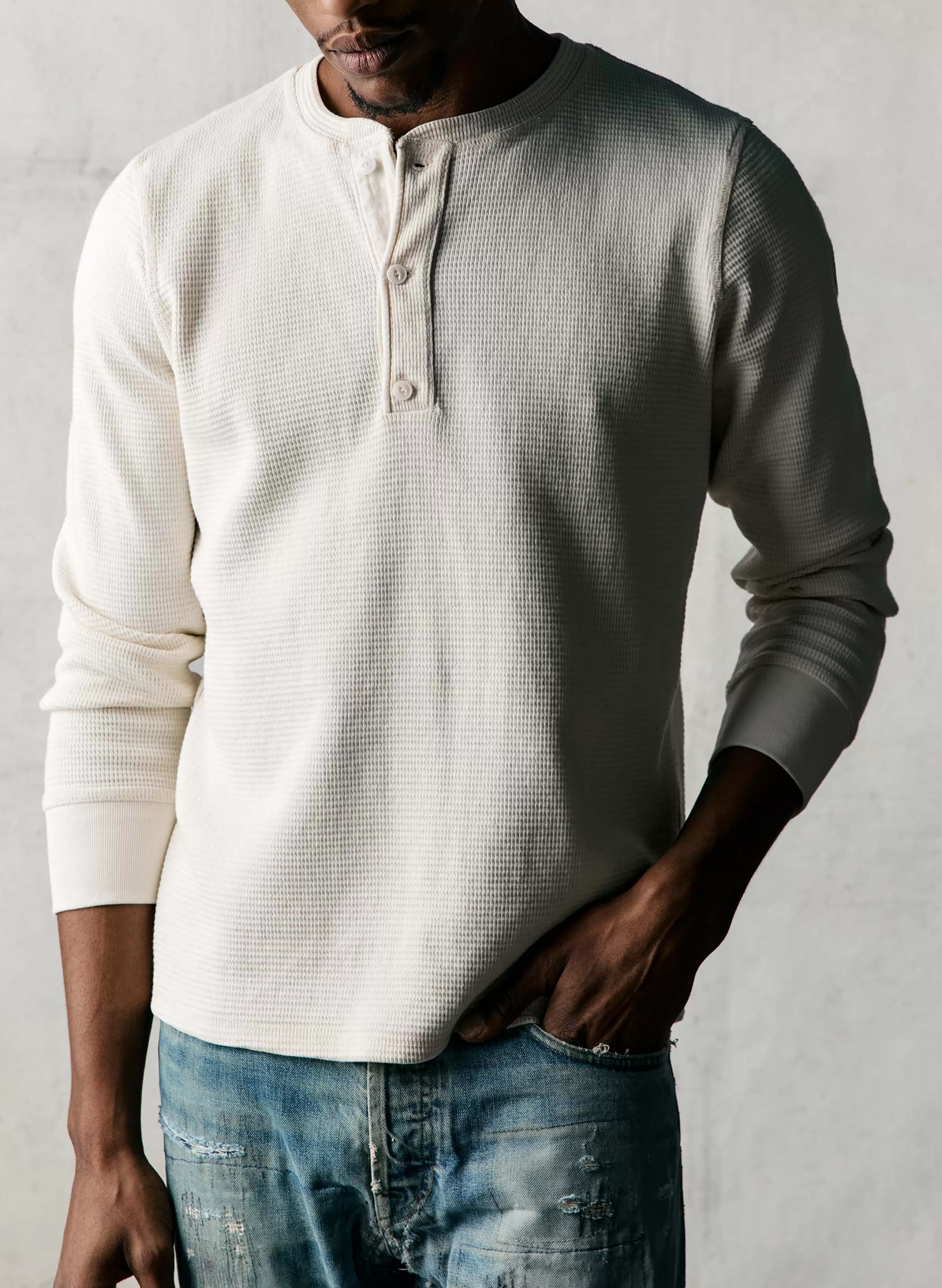 imogene + willie The Knit Waffle Henley In Vintage White Cheap