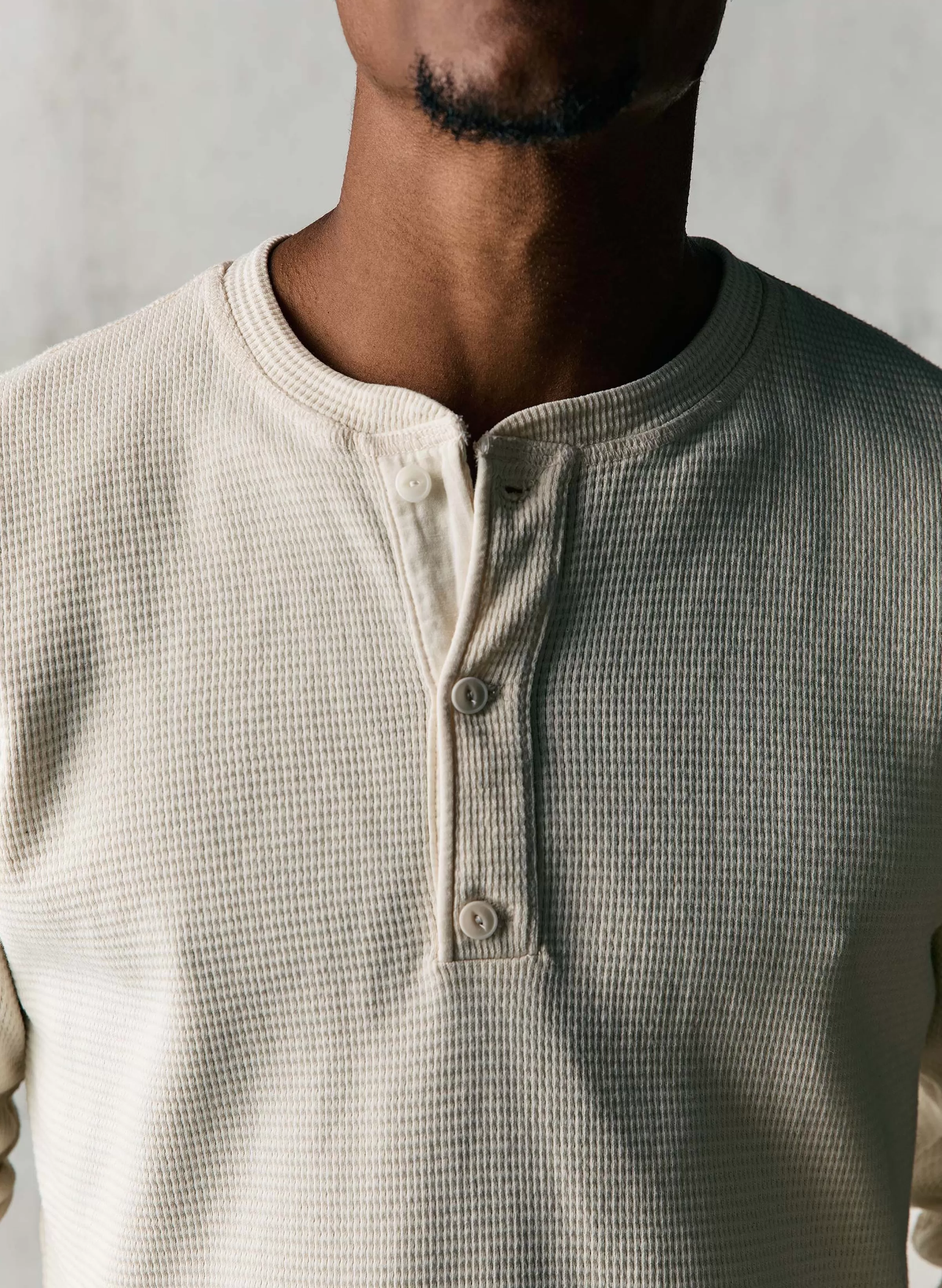 imogene + willie The Knit Waffle Henley In Vintage White Cheap