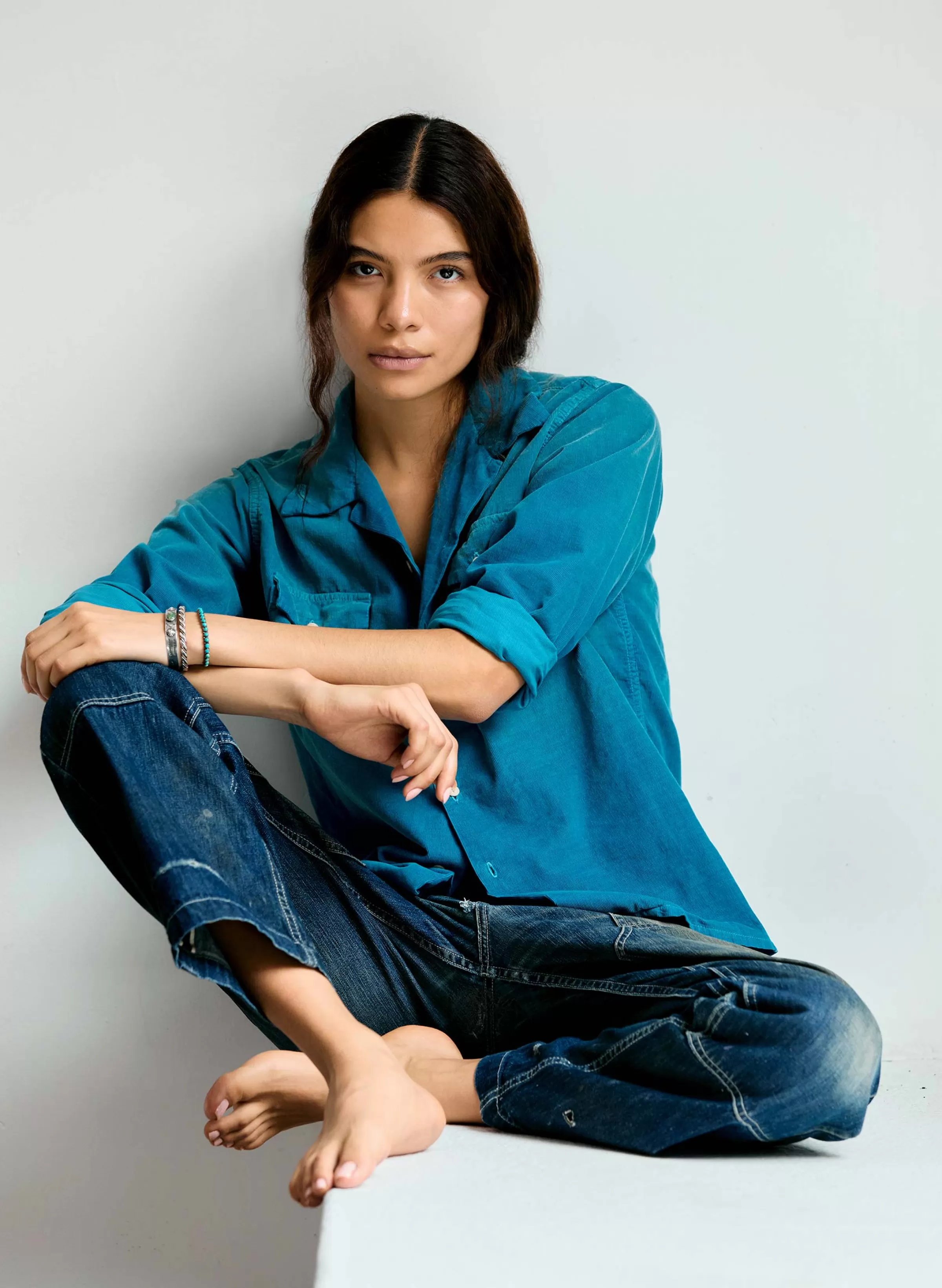 imogene + willie The Palmer Corduroy Shirt In Teal Flash Sale