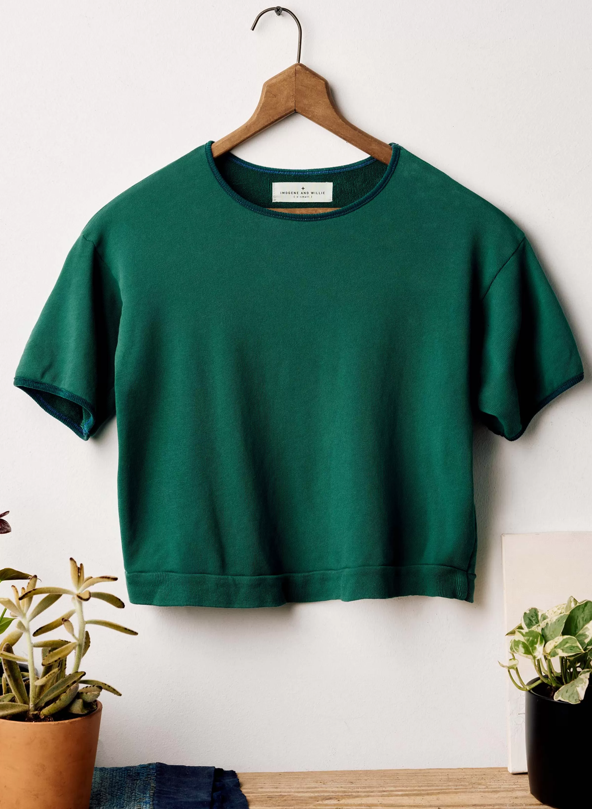 imogene + willie The S/s Ringer Sweatshirt In Fern Hot