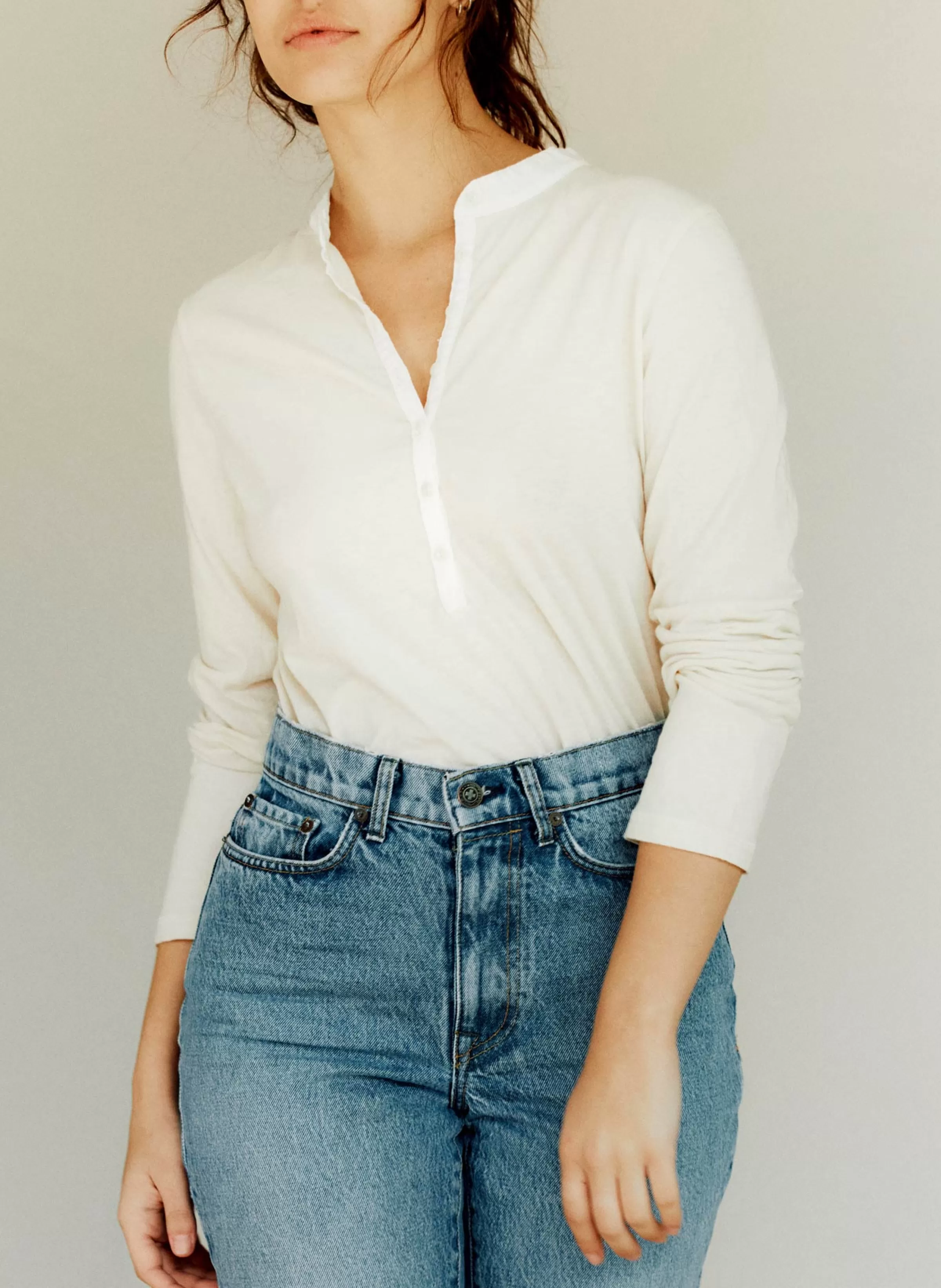 imogene + willie The Vintage Henley In White Shop