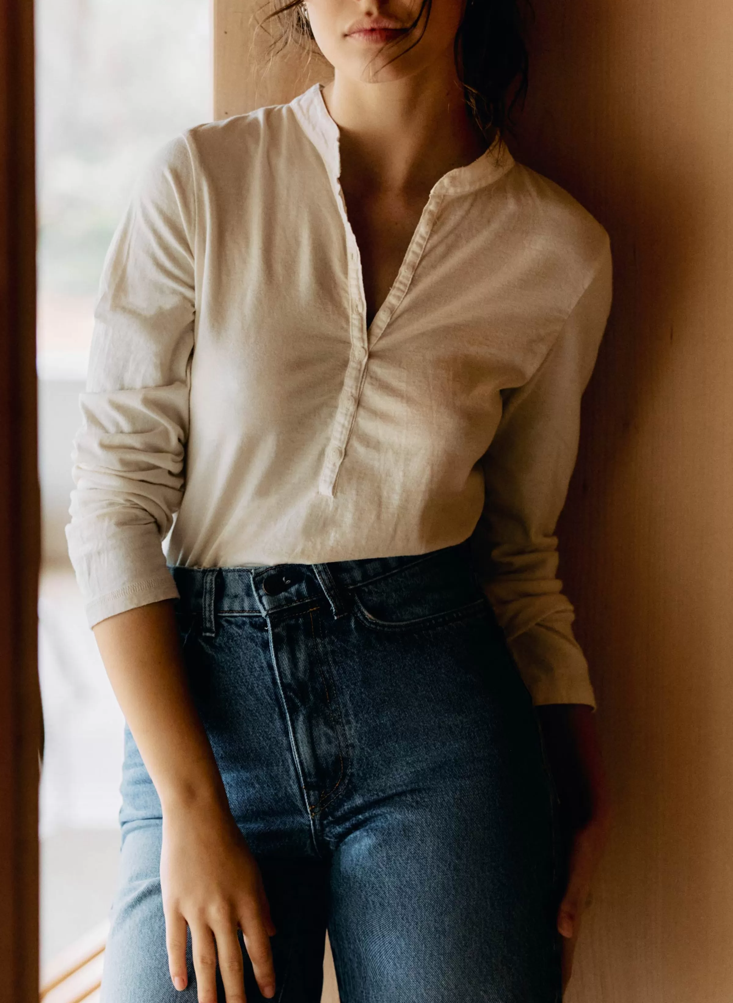 imogene + willie The Vintage Henley In White Shop
