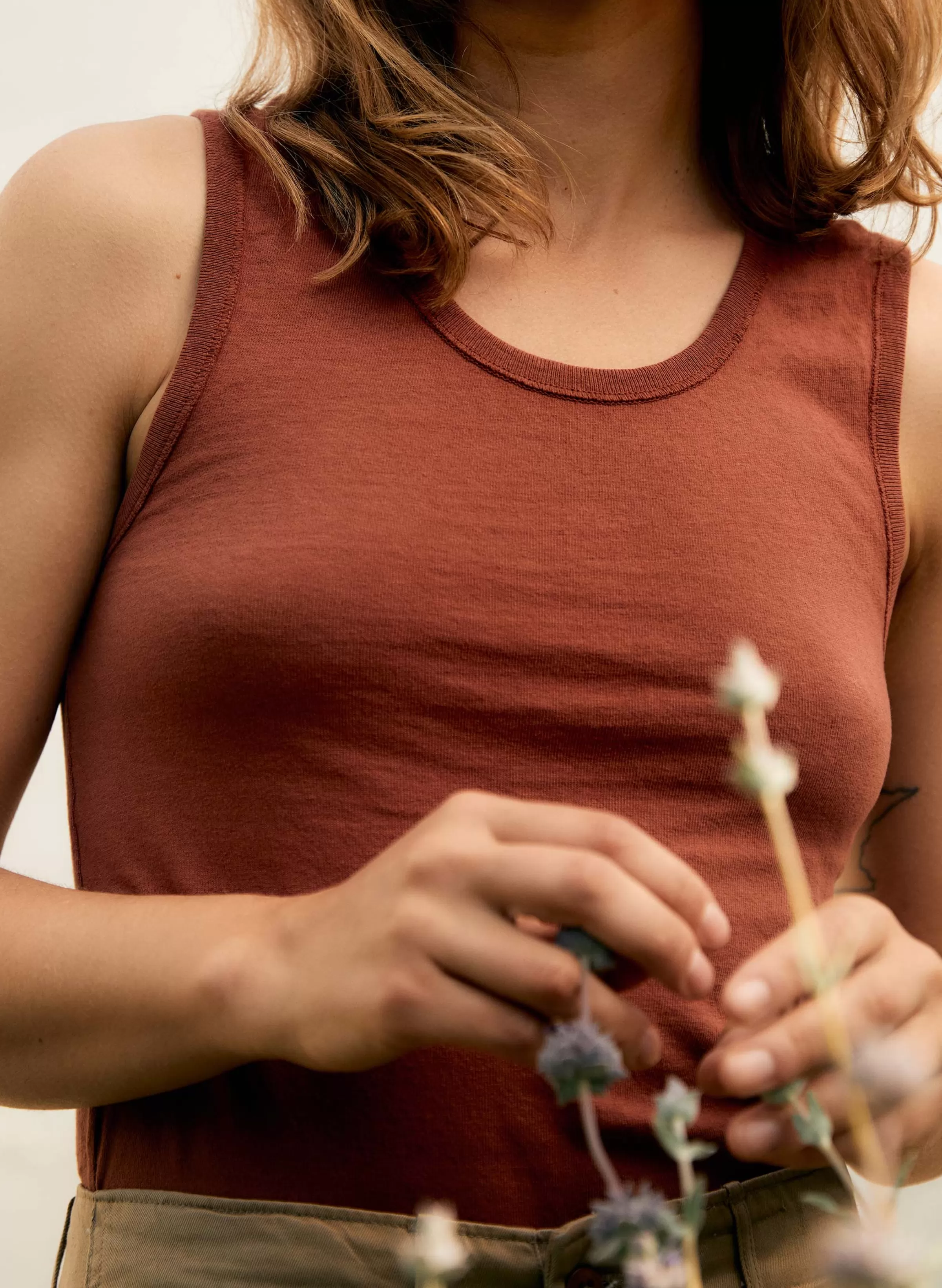 imogene + willie The Vintage Tank In Sienna Online