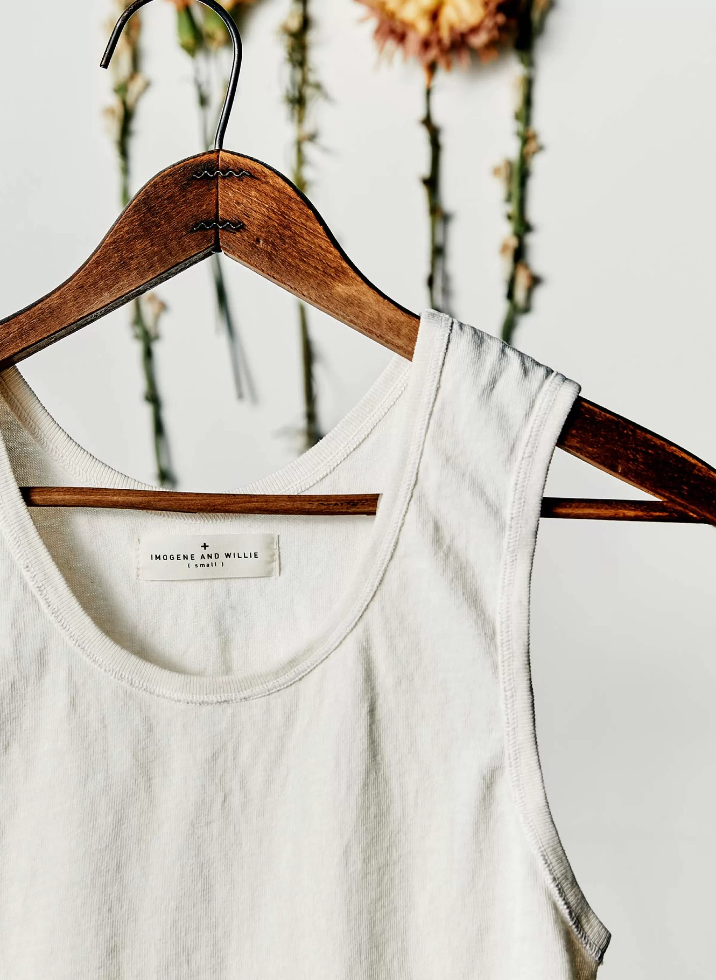 imogene + willie The Vintage Tank In Washed White Outlet